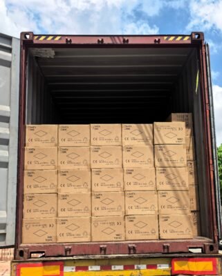 800 cartons are loaded